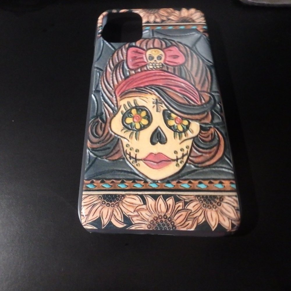 IPHONE 11 Sugar Skull Plastic Case
